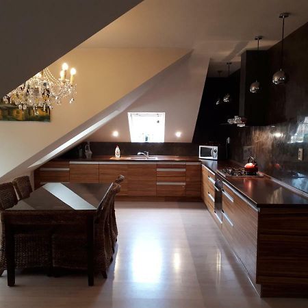 Utulny Apartman V Bratislava 15 Εξωτερικό φωτογραφία